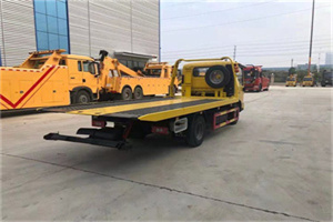 察哈尔右翼前旗非事故拖车