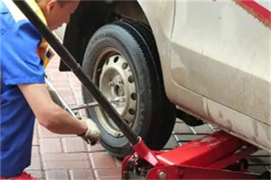 察哈尔右翼前旗附近拖车24小时服务热线电话