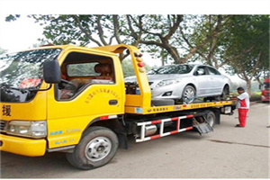 察哈尔右翼前旗附近24小时汽车拖车服务热线